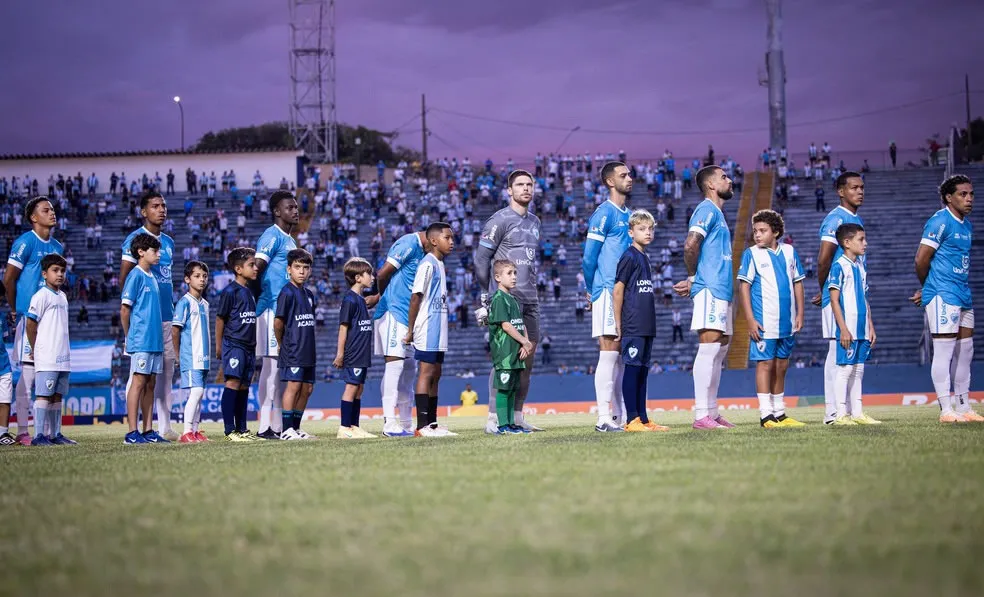 Londrina garante R$ 2,8 milhões e avança na Copa do Brasil com foco total na final estadual