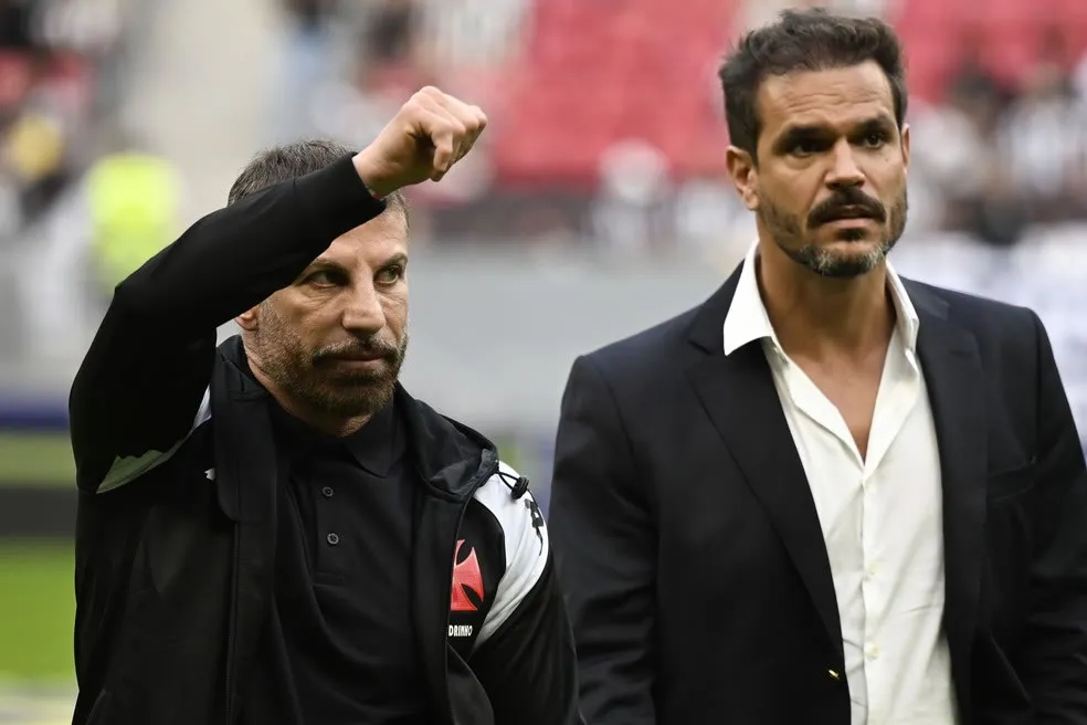 Crise e Recálculo: Por que o Vasco Congelou o Mercado Após a Demissão de Fernando Diniz