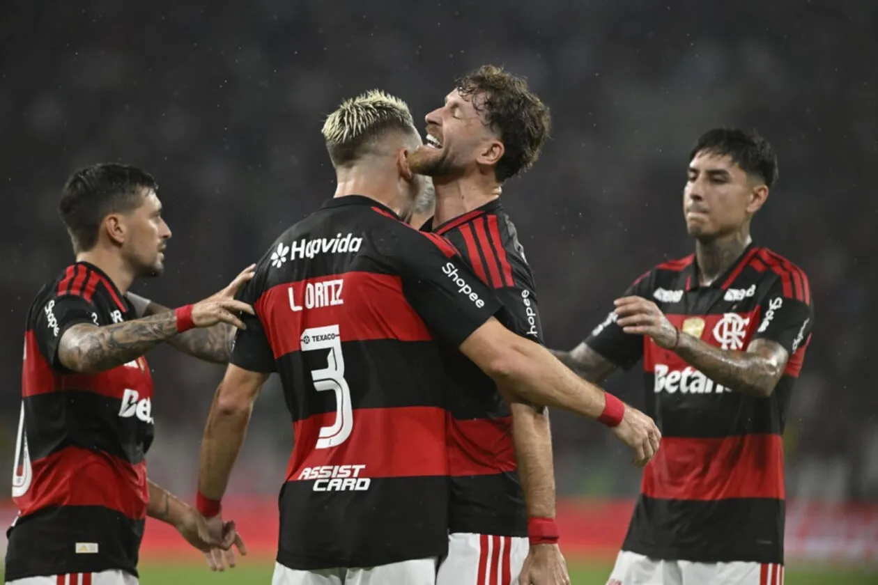 Léo Ortiz revela bastidores do Flamengo e projeta Seleção em 2026