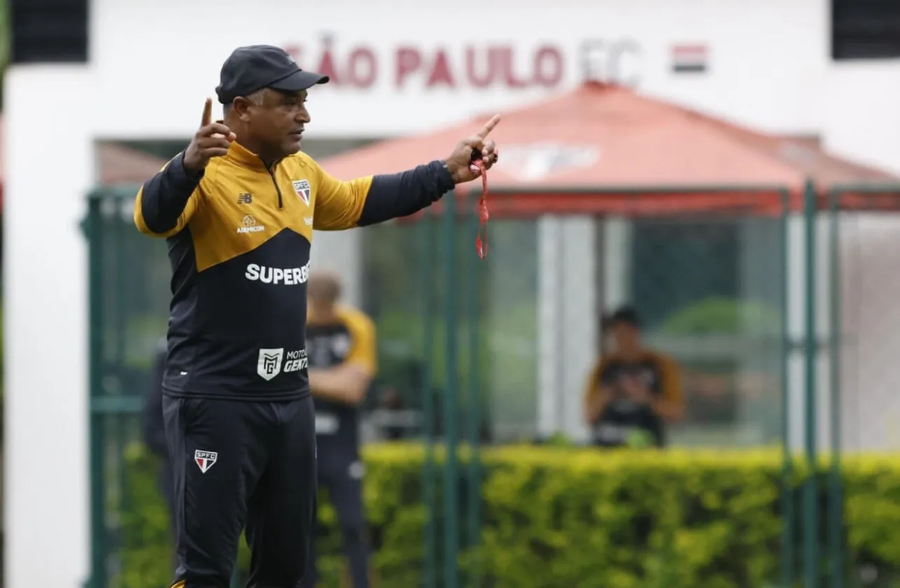 O que mudou no São Paulo: por que as joias de Cotia sumiram com Roger Machado