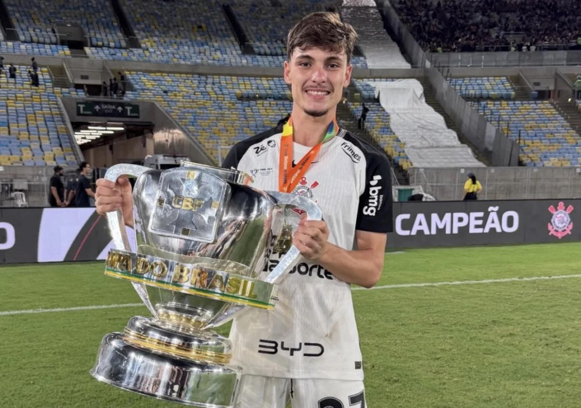 Martinelli e Bidon no radar de Ancelotti: joias miram a Copa de 2030