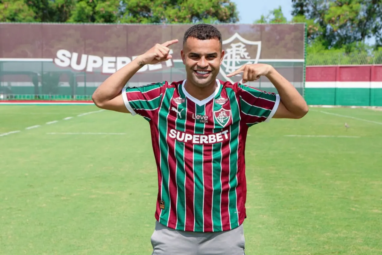 Pacote fechado: Fluminense assina com Alisson e sela elenco para 2026