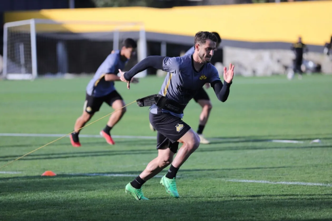 Criciúma: Fellipe Mateus volta com impacto após 100 dias fora Criciúma: Fellipe Mateus volta com impacto após 100 dias fora