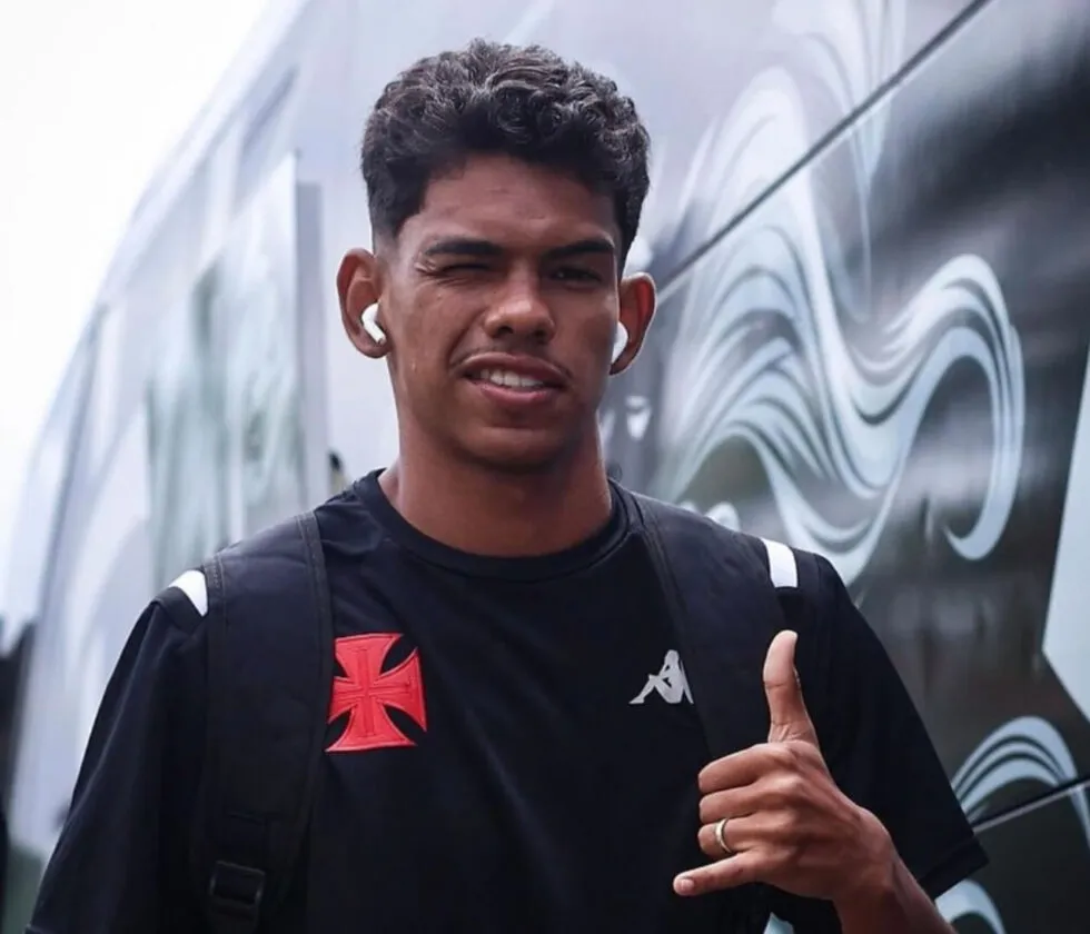 R$ 364 milhões na reserva: O impasse de joias fora dos planos do Vasco R$ 364 milhões na reserva: O impasse de joias fora dos planos do Vasco