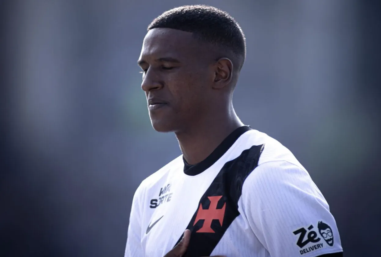 Vasco: Renato Gaúcho busca equilíbrio defensivo contra o Coritiba