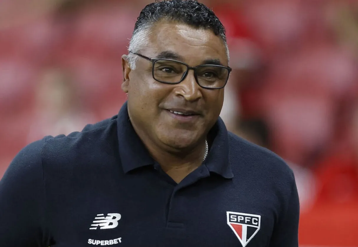 São Paulo muda tática contra o Cruzeiro: Roger Machado aposta em pontas São Paulo muda tática contra o Cruzeiro: Roger Machado aposta em pontas