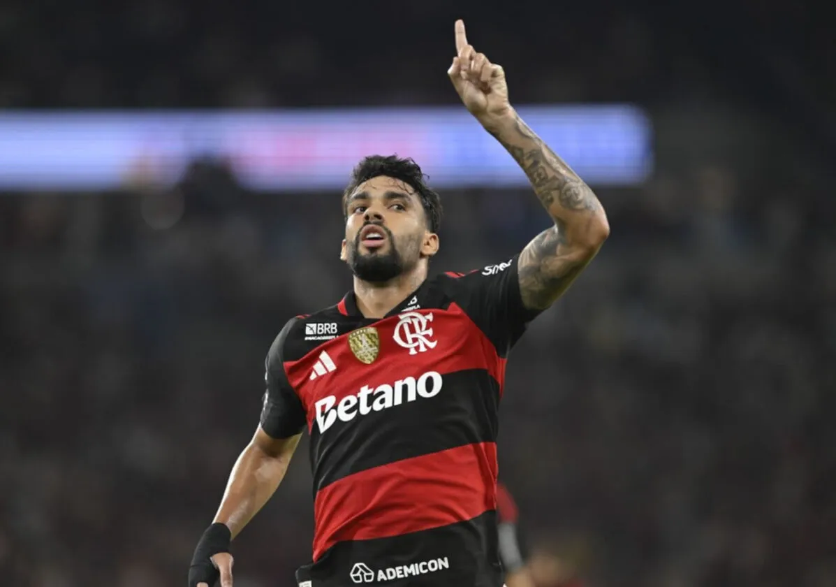 Paquetá brilha no Flamengo e pressiona Ancelotti por vaga na Copa
