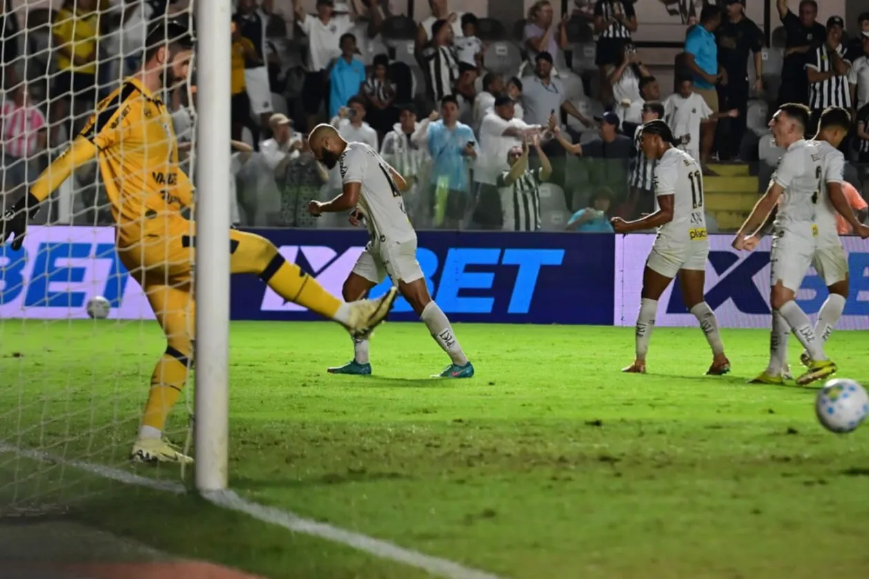 Remo na lanterna: por que jogar de igual para igual é o caminho do rebaixamento