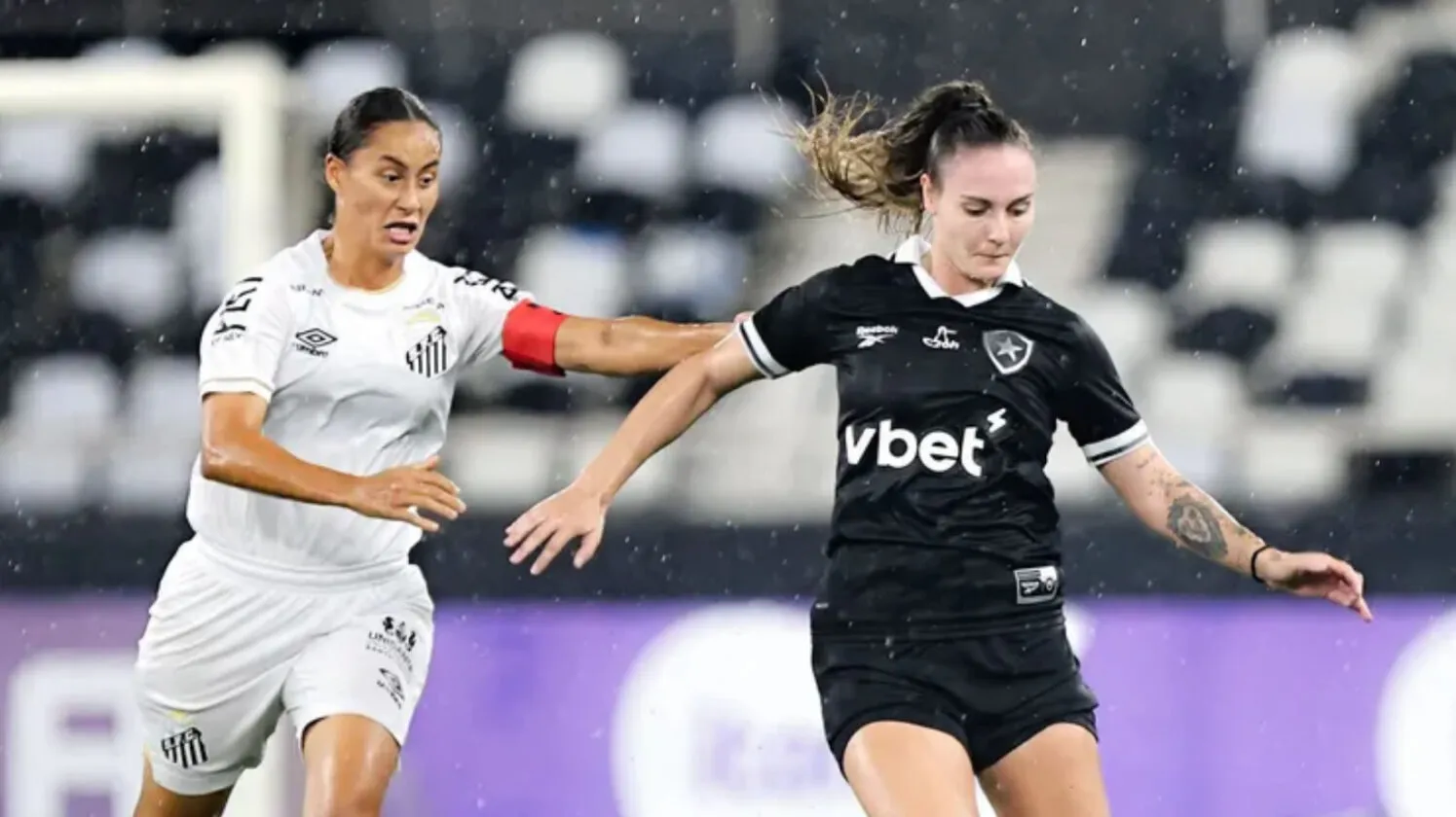 Brasileirão Feminino: Santos empata com Botafogo e segura G8