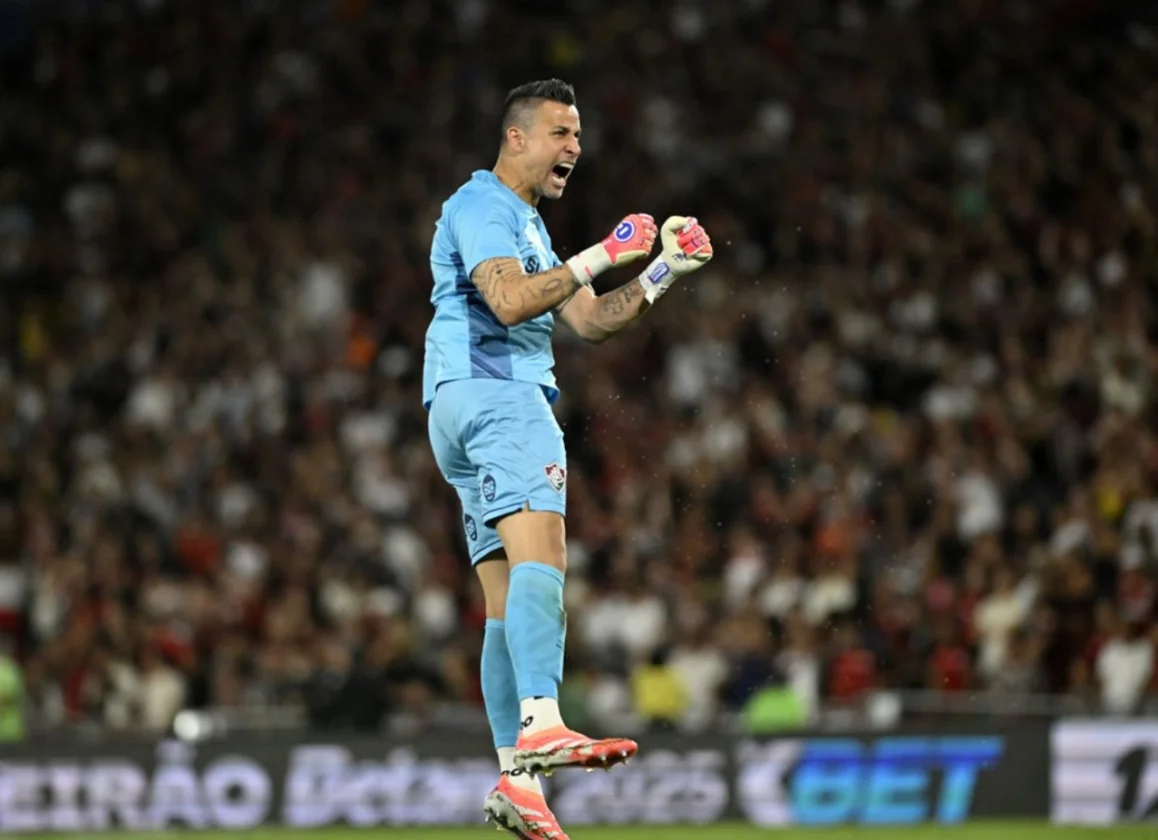 Fábio no Fluminense: O recorde histórico que redefine a longevidade Fábio no Fluminense: O recorde histórico que redefine a longevidade