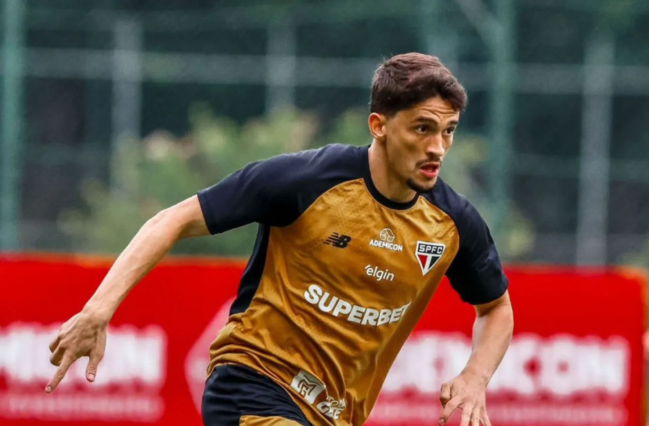 Pablo Maia sofre fratura na face e desfalca São Paulo em momento crucial Pablo Maia sofre fratura na face e desfalca São Paulo em momento crucial