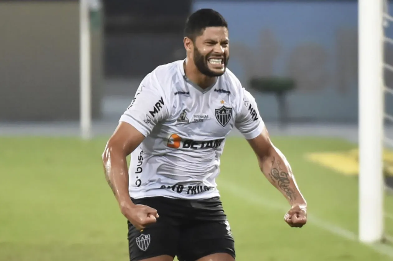 De carrasco a reforço: a reviravolta que coloca Hulk perto das Laranjeiras