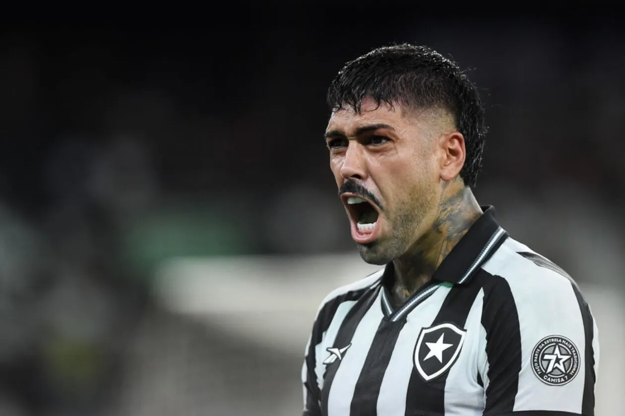 De saída? A ausência de Barboza que agita Botafogo e Palmeiras