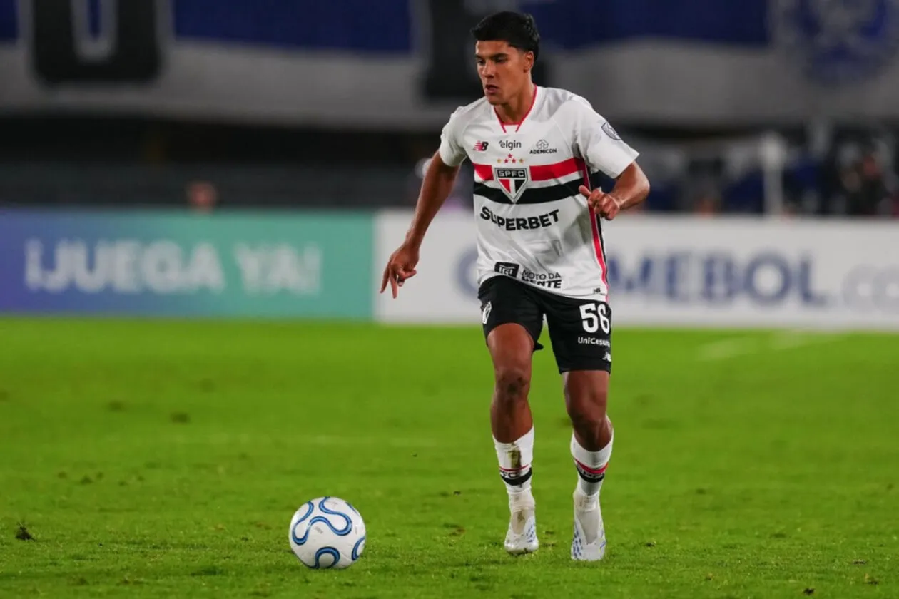 Tragédia no futebol: jogador do São Paulo é preso em flagrante após atropelamento