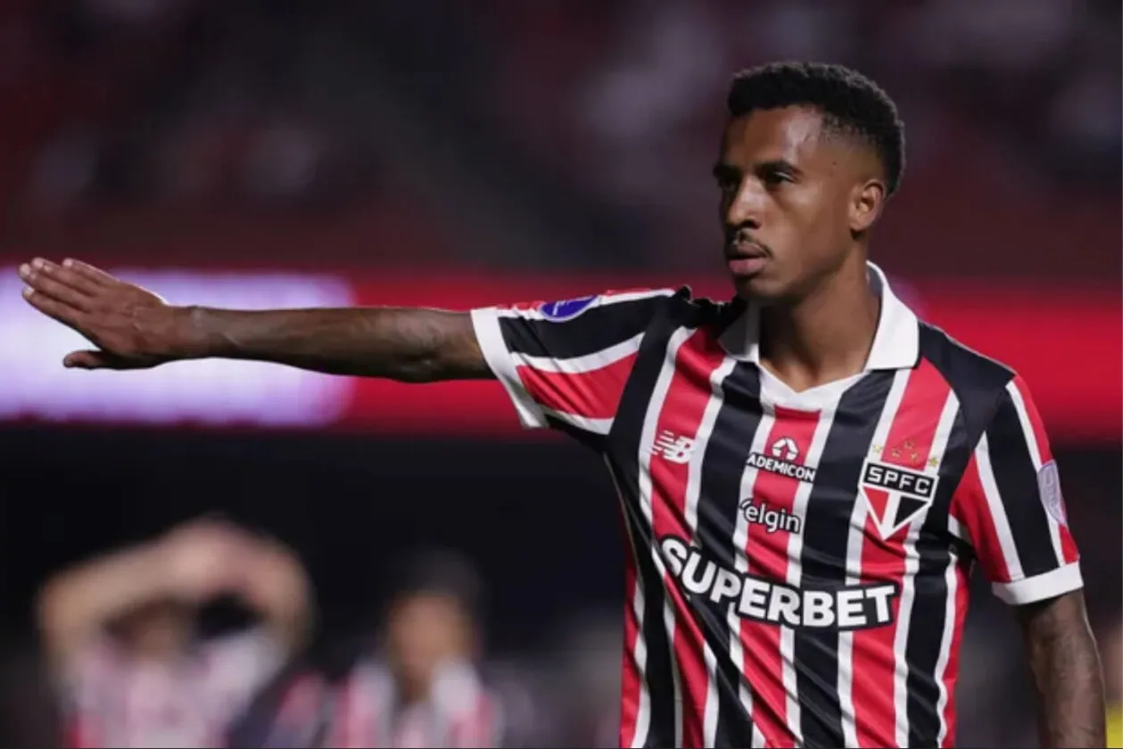 Reviravolta no mercado: meia cobiçado pelo Flamengo se aproxima de fico no São Paulo
