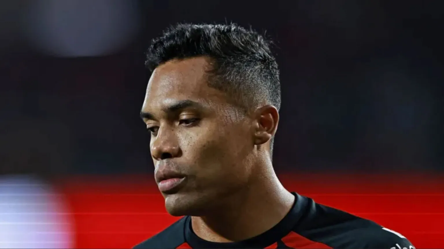 Erro estratégico? Por que a renovação de Alex Sandro pode custar caro ao Flamengo