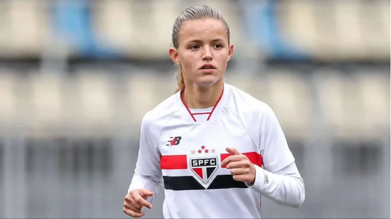 A trajetória fora da curva de Júlia Correia que está encantando a torcida do São Paulo