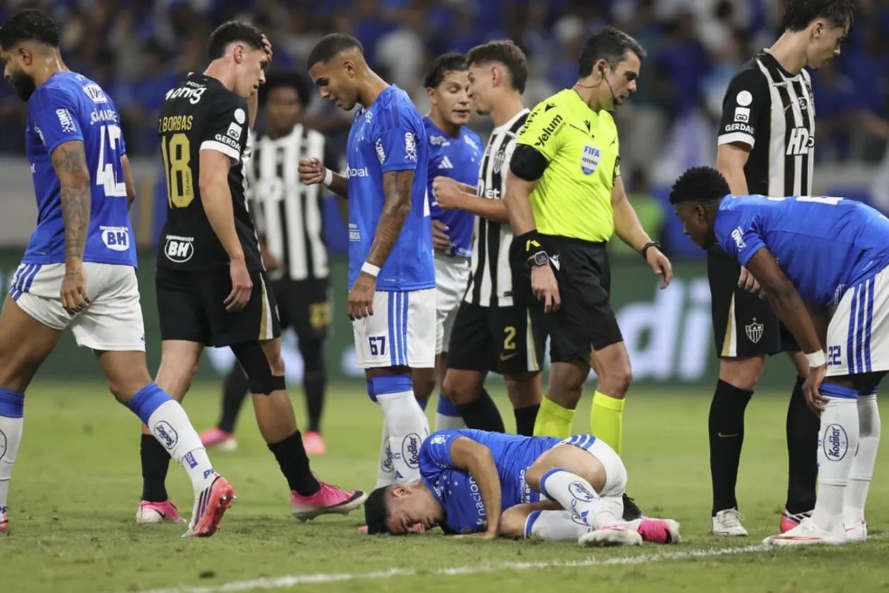 Cenário de alerta no Cruzeiro: o diagnóstico médico de Bruno Rodrigues após forte choque