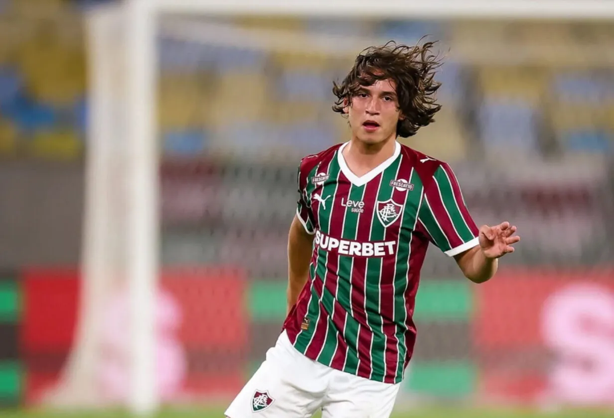 Fluminense age nos bastidores e garante permanência de promessa de Xerém até 2029