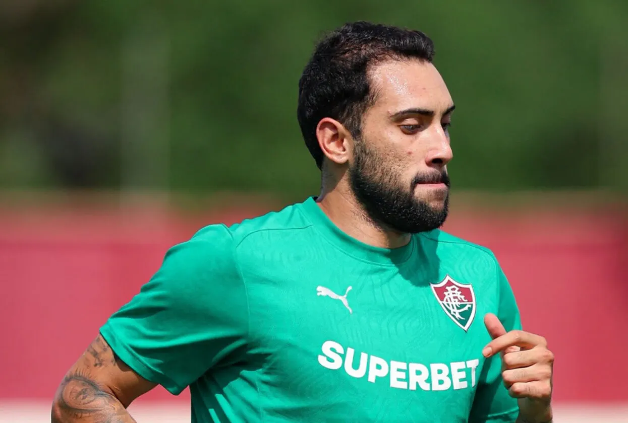 Reforço caseiro nas Laranjeiras: zagueiro superou lesão e deve voltar no clássico