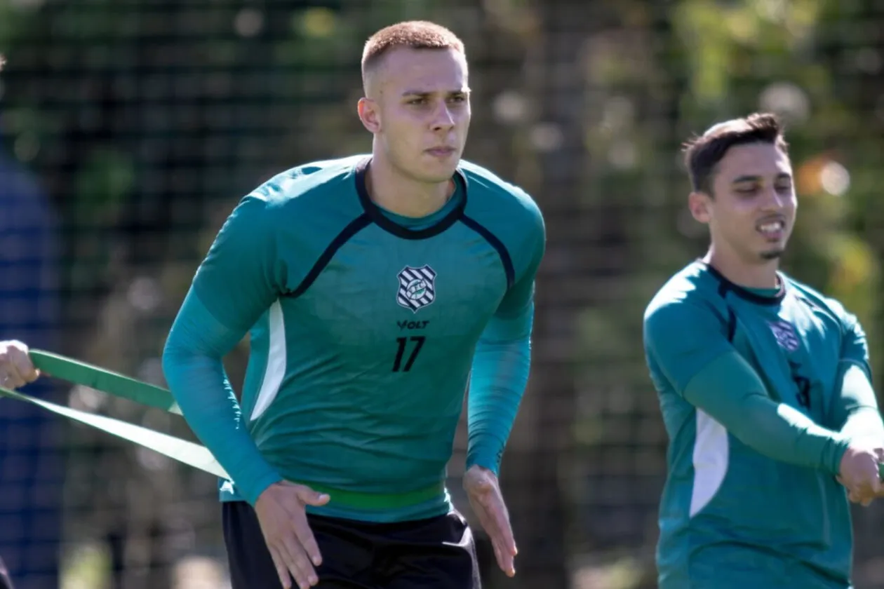 De volta ao Orlando Scarpelli: Zagueiro brilha em final paulista e reforça o Figueirense