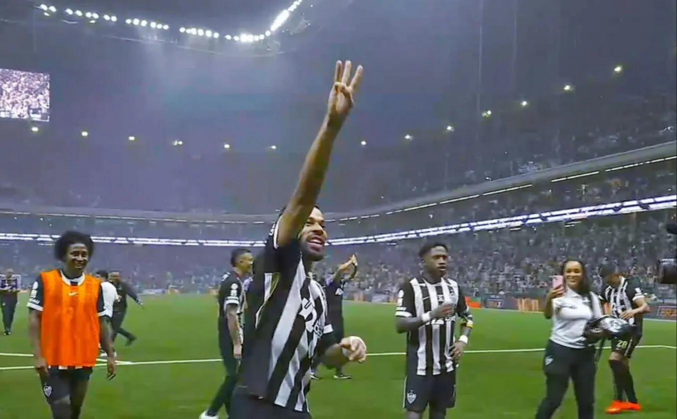 Entenda o gesto de Renan Lodi após gol do Atlético-MG contra o Cruzeiro